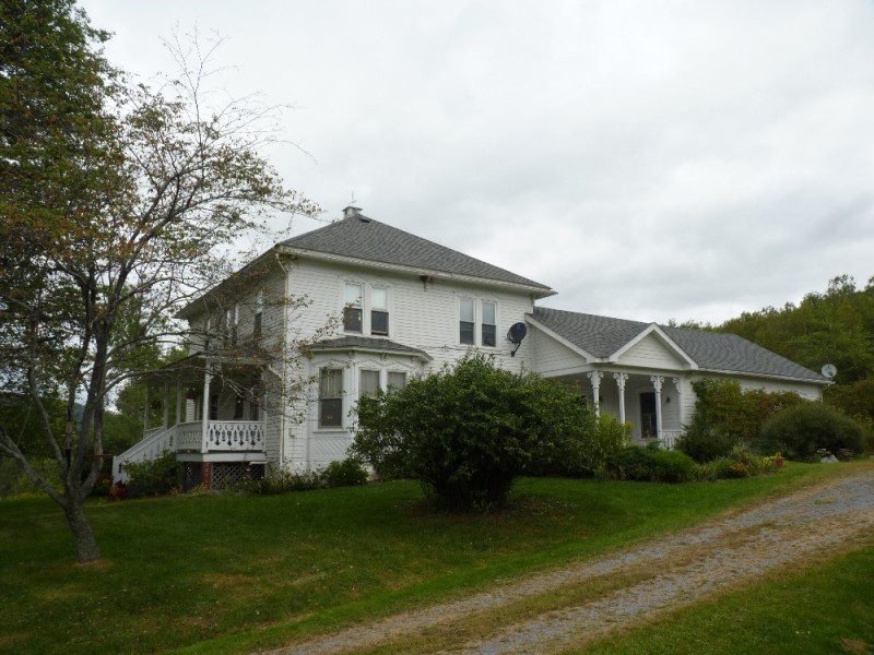 01. Priscilla's House